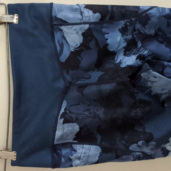 NWoTs Dharma Bums Capri Leggings 8 - Picture 8 of 10